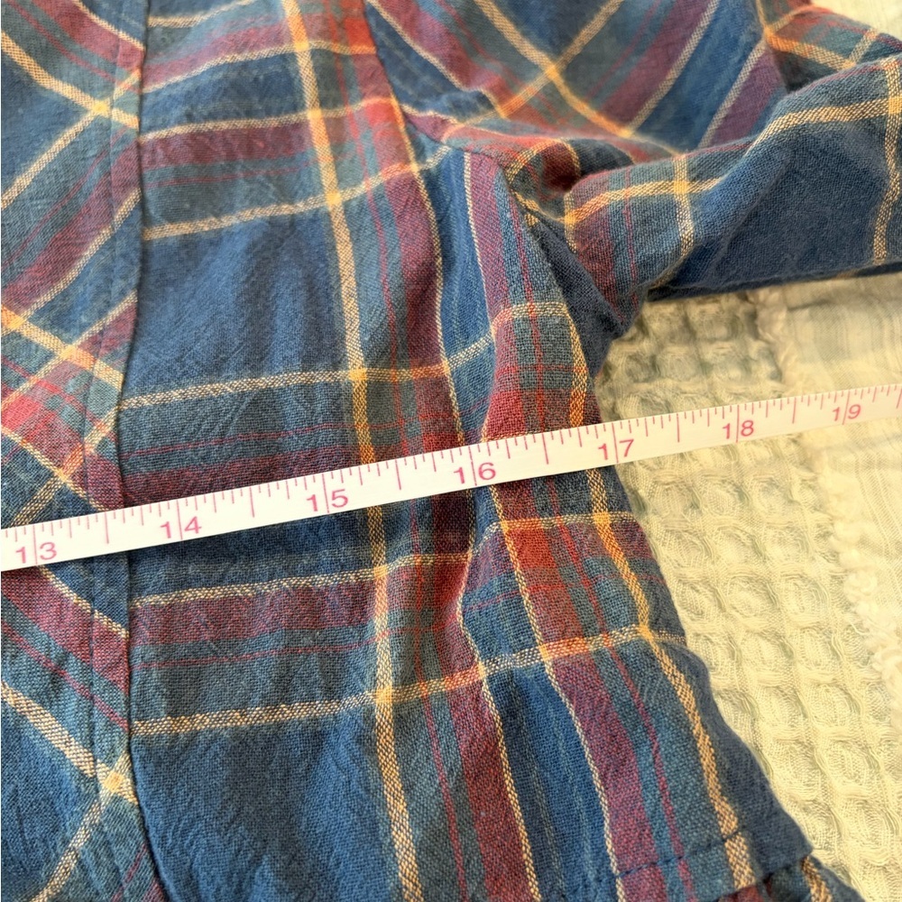 Hem & Thread Flowy Plaid V-Neck Blouse | Blue & Red | Size M - Picture 3 of 6